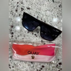 Quay Medium Nightfall